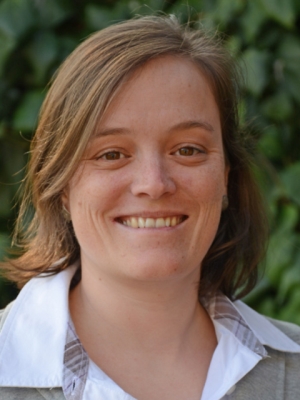 Dr.  Susanne Burri